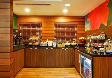 Fairfield Inn & Suites Portland South/Лейк-Освего Экстерьер фото
